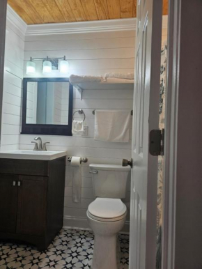 Beautiful cozy cabin to relax in charleston sc